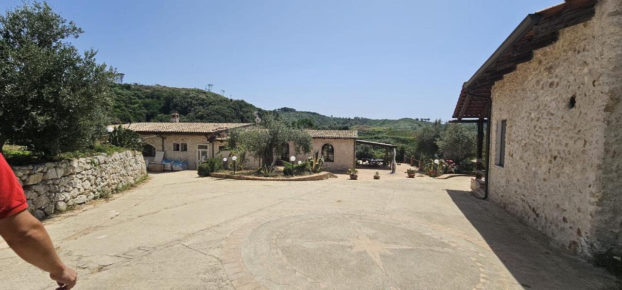 Borgo Carida - Green Family Holidays Zaccanopoli Exterior photo